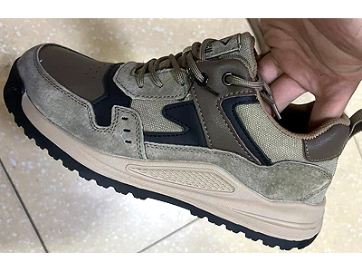 运动款安全鞋防砸防刺穿轻便